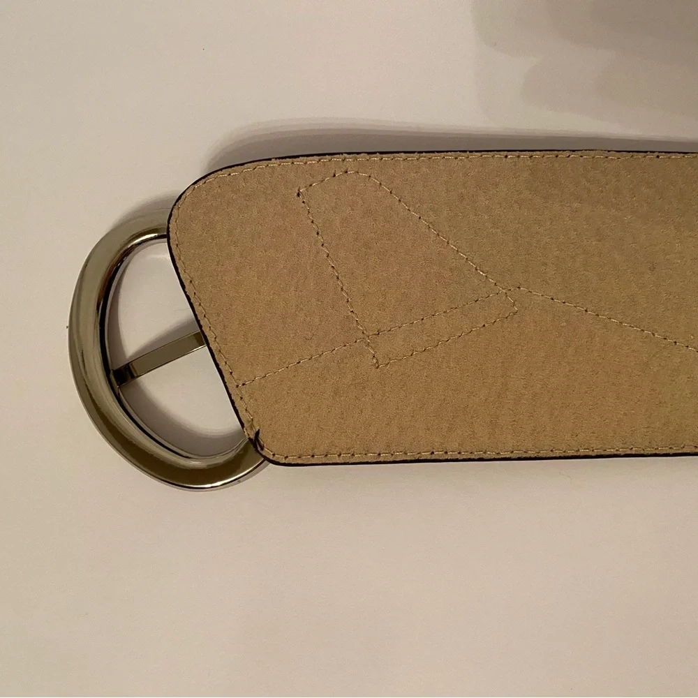 CHICO’S BELT BLACK FAUX LEATHER STRETCH ELASTIC SILVER BUCKLE ANIMAL ACCENT Sz M